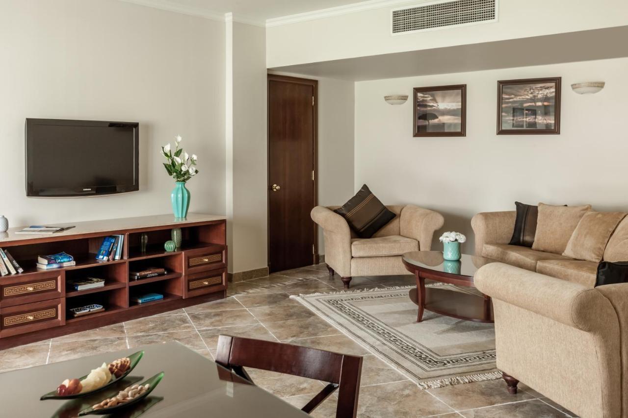 Jolie Ville Hotel & Spa Kings Island Luxor Bagian luar foto Living room