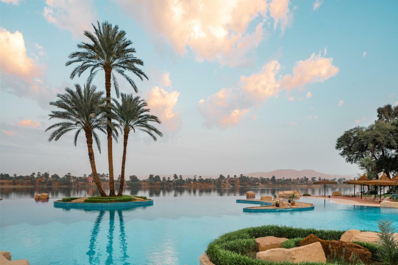 Jolie Ville Hotel & Spa Kings Island Luxor Bagian luar foto The pool at the Royal Palm Resort and Spa